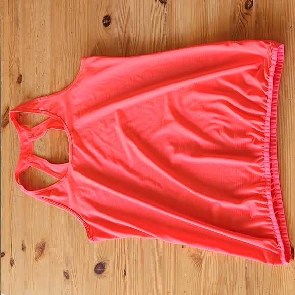 Pink workout tank top - Picture 1 of 1